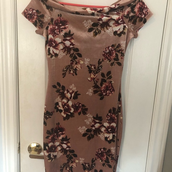 Urban Behaviour Pink Dress - Picture 1 of 3